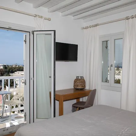 엘레나 Mykonos Town