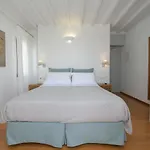 Elena Mykonos Otel