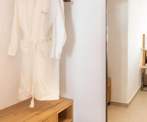 Hotell Elena Mykonos 3*